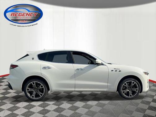 2023 Maserati Levante Modena