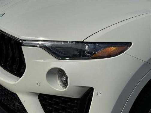 2023 Maserati Levante Modena