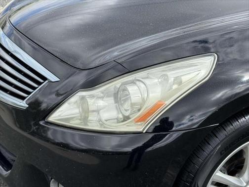 2010 INFINITI G37x Base
