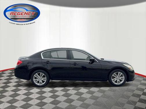 2010 INFINITI G37x Base