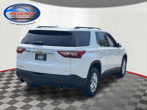 2021 Chevrolet Traverse LT Leather