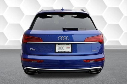 2025 Audi Q5 55 S line quattro Premium
