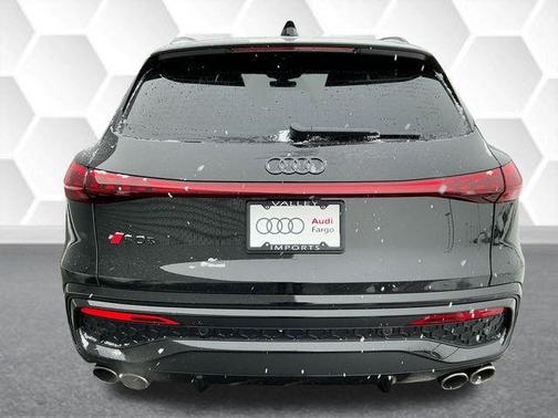 2025 Audi SQ5 3.0T quattro Premium