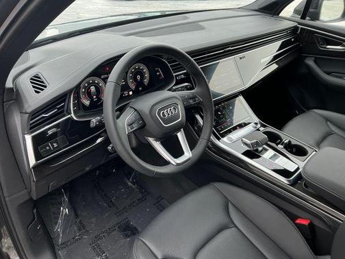 2026 Audi Q7 55 Premium Plus