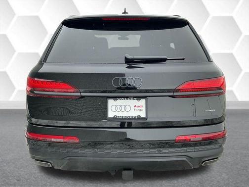 2026 Audi Q7 55 Premium Plus