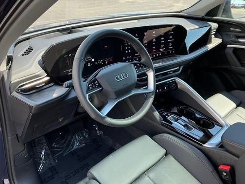 2025 Audi Q5 2.0T quattro Premium
