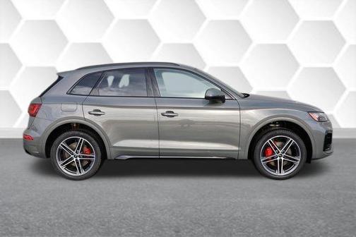 2025 Audi Q5 55 S line quattro Premium