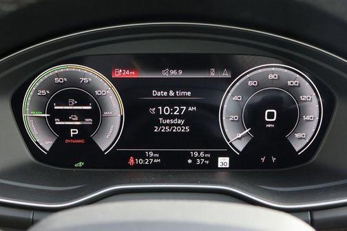 2025 Audi Q5 55 S line quattro Premium