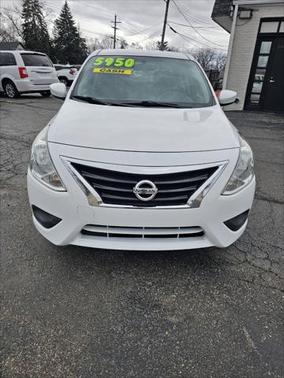 2017 Nissan Versa 1.6 S+