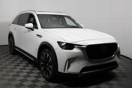 2024 Mazda CX-90 PHEV Premium Plus