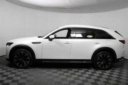 2024 Mazda CX-90 PHEV Premium Plus