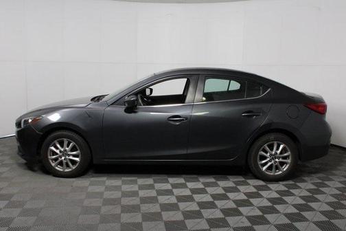 2016 Mazda Mazda3 i Sport