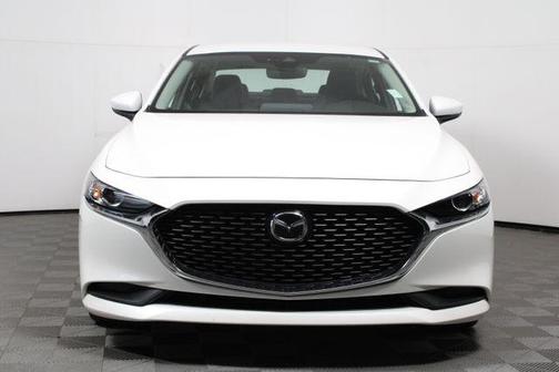Snowflake White Pearl 2022 Mazda Mazda3 FWD w/Select Package