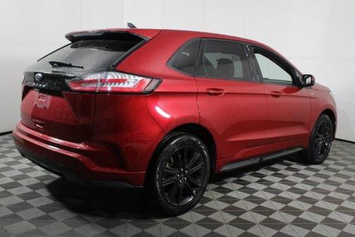 2022 Ford Edge ST Line