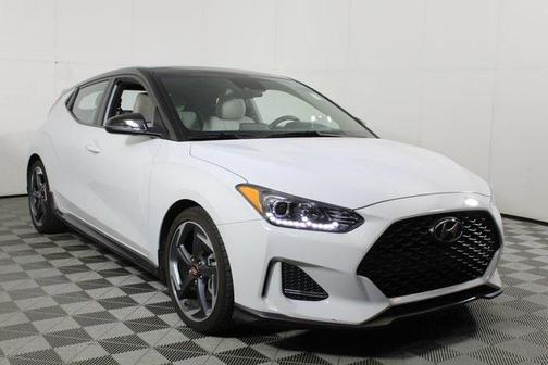 2019 Hyundai Veloster Base