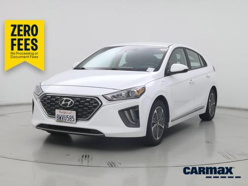 White 2021 Hyundai IONIQ Plug-In Hybrid SE