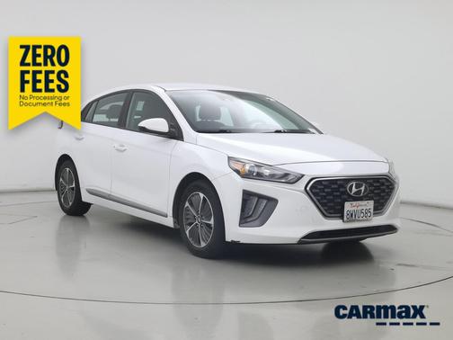 White 2021 Hyundai IONIQ Plug-In Hybrid SE
