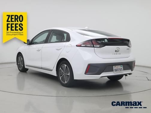 White 2021 Hyundai IONIQ Plug-In Hybrid SE