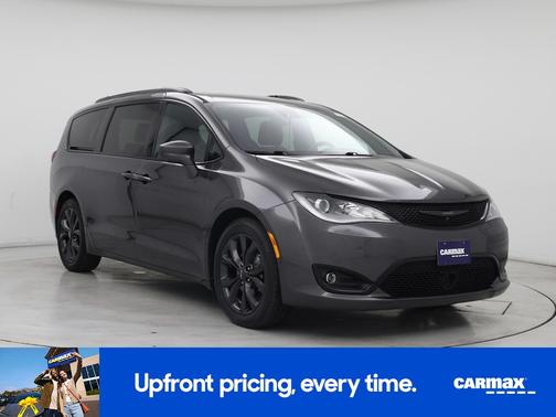 2018 Chrysler Pacifica Touring L Plus