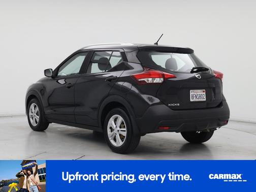 Black 2018 Nissan Kicks S