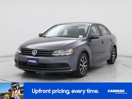 Gray 2017 Volkswagen Jetta SE