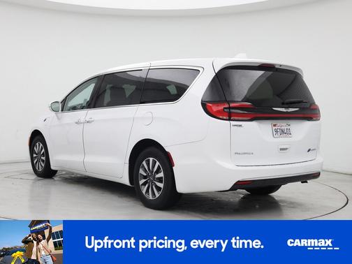 2022 Chrysler Pacifica Hybrid Touring L