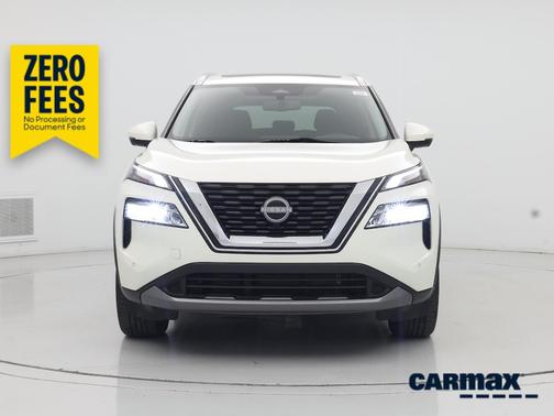White 2023 Nissan Rogue SL