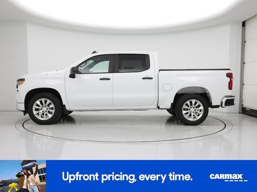 White 2024 Chevrolet Silverado 1500 Custom