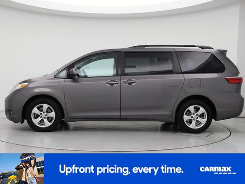 2016 Toyota Sienna LE