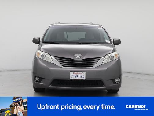 2016 Toyota Sienna LE