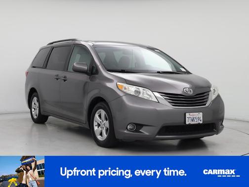 2016 Toyota Sienna LE