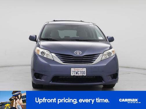 2016 Toyota Sienna LE