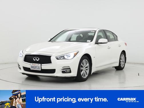 2017 INFINITI Q50 Premium