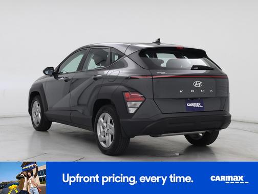 Gray 2025 Hyundai KONA SE