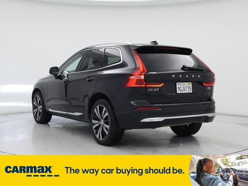 2023 Volvo XC60 B5 Plus Bright Theme
