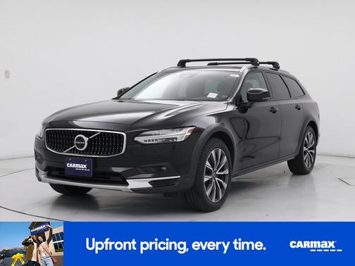2022 Volvo V90 Cross Country B6