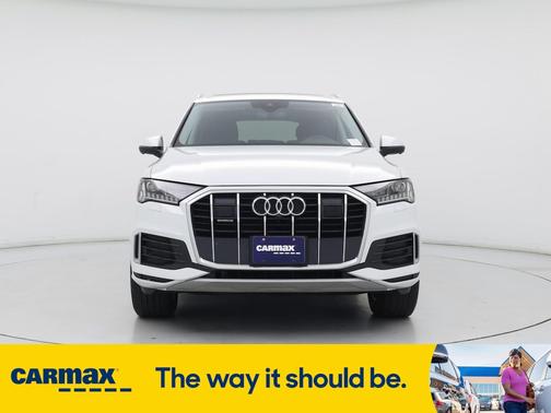 2024 Audi Q7 Premium Plus