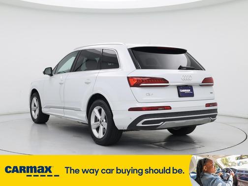 2024 Audi Q7 Premium Plus