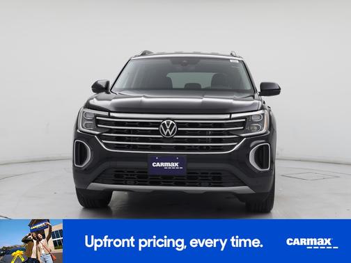 Black 2024 Volkswagen Atlas SE