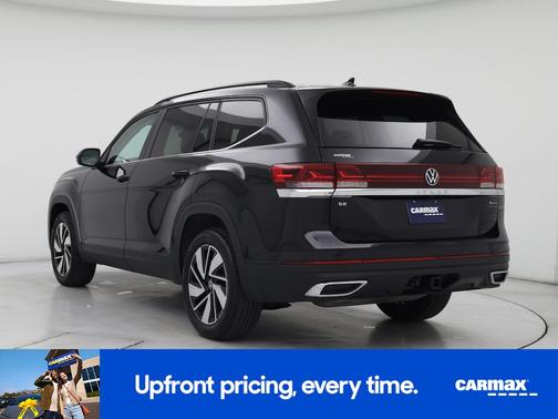 Black 2024 Volkswagen Atlas SE