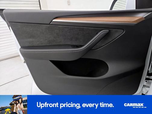 2025 Tesla Model Y Long Range