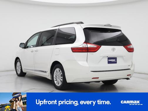 White 2016 Toyota Sienna XLE Premium