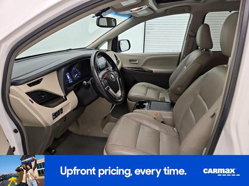 White 2016 Toyota Sienna XLE Premium