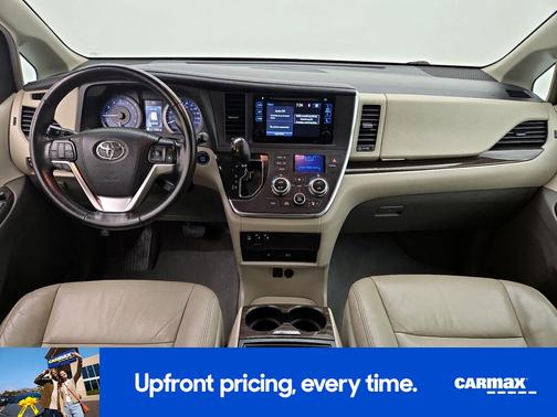 White 2016 Toyota Sienna XLE Premium