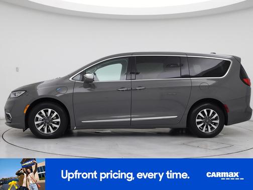 Gray 2022 Chrysler Pacifica Hybrid Limited