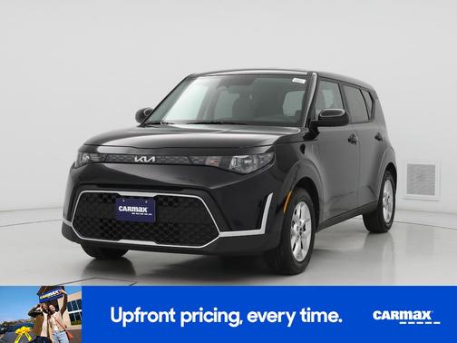 Black 2025 Kia Soul LX