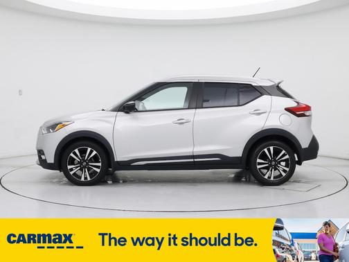 2019 Nissan Kicks SR