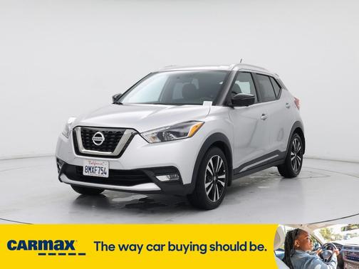 2019 Nissan Kicks SR