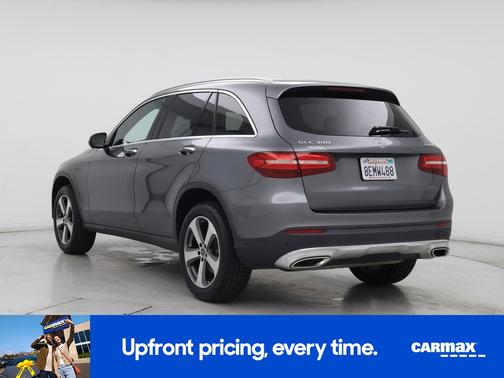 Gray 2018 Mercedes-Benz GLC 300