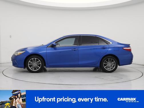 Blue 2017 Toyota Camry SE